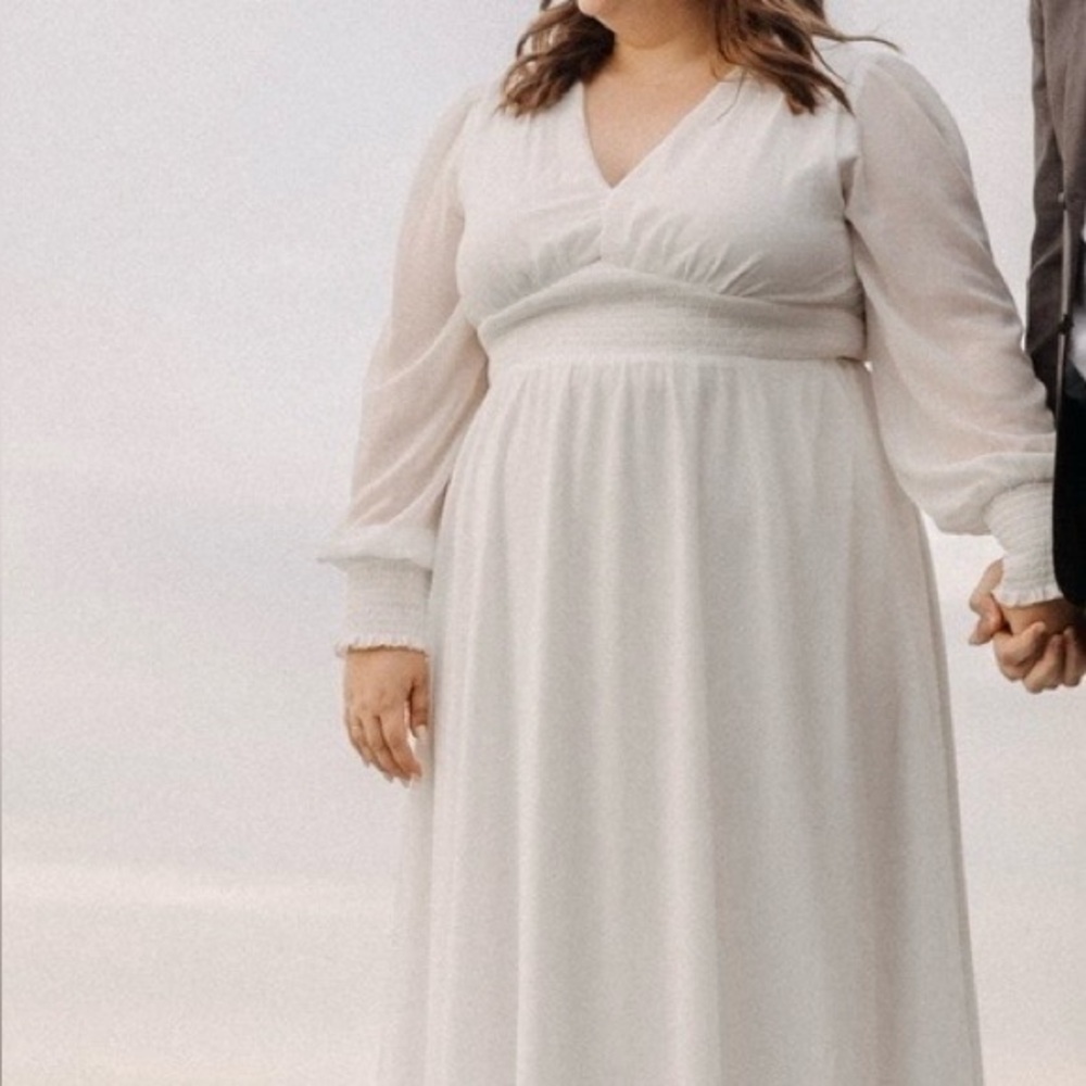 Elegant White Women's Dress